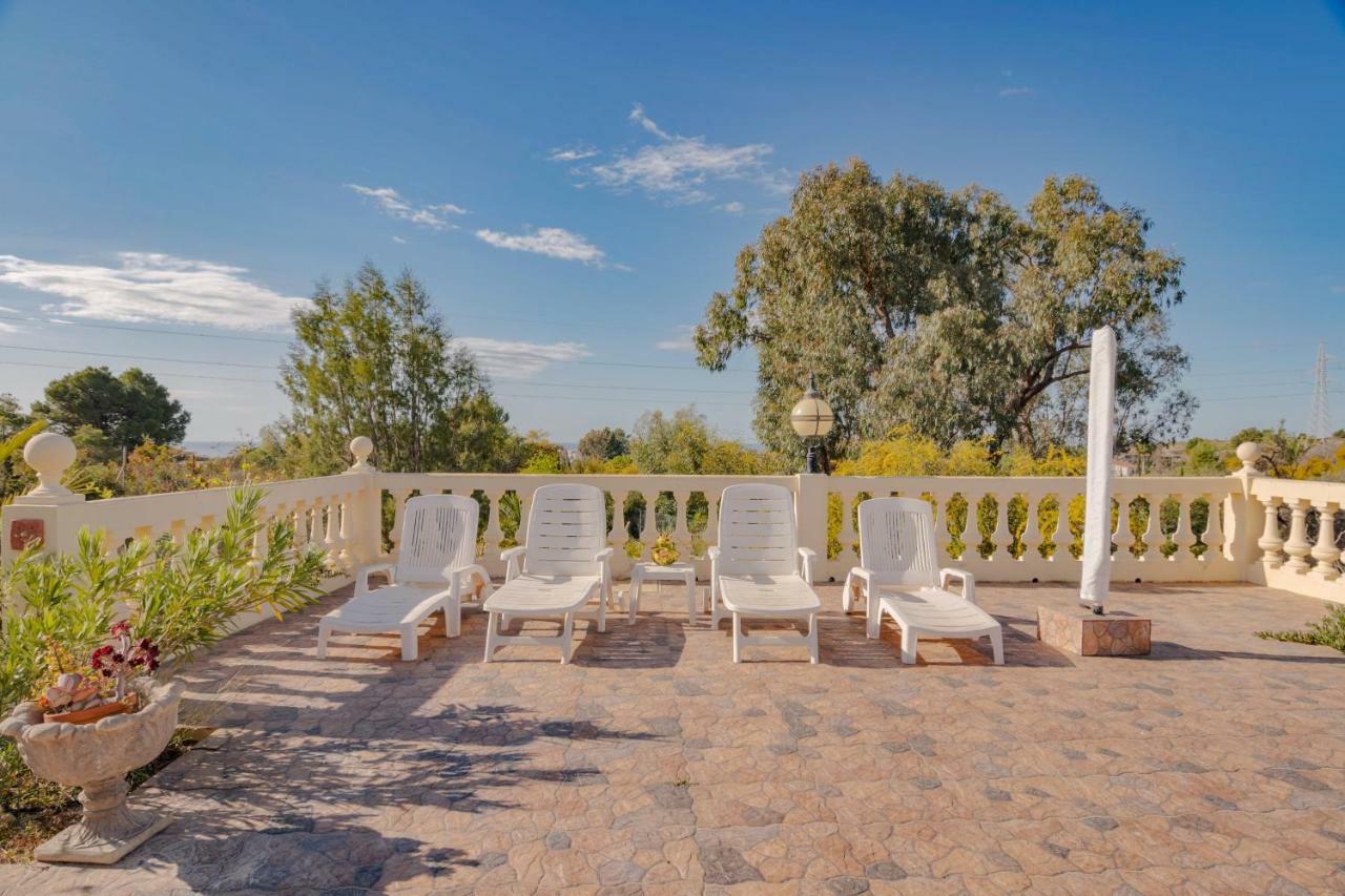 Villa Las Brujas De La Suerte Villajoyosa Εξωτερικό φωτογραφία